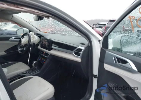 2025 Volkswagen Taos 1.5T Se from USA, damaged, VIN 3VVVC7B23SM033497